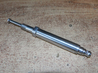 Jednočinný pneumatický válec 10 x 30 mm