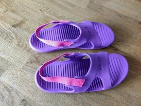 Gumové pantofle Boty k vodě vel. 33-34