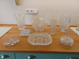 Prodám broušené sklo, perfektní stav - i jednotlivě