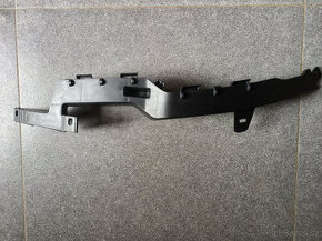 Držák nárazníku Meriva B