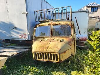 Kabina Praga V3S z uloženky