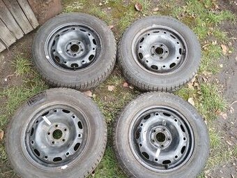 Málo jetá sada fabia 165 70 14 zima 5J 5x100 14