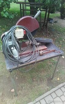 STOLNÍ KOTOUČOVÁ PILA NA KOV