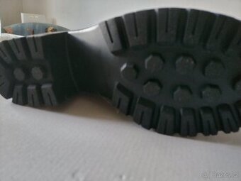 Dámské kožené kozačky