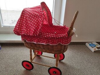 DĚTSKÝ PROUTĚNÝ KOČÁREK