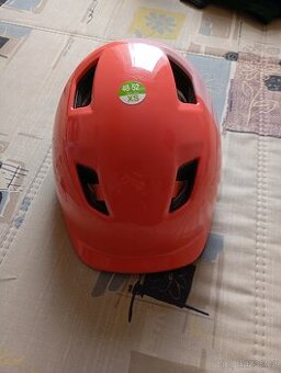 Dětská helma na kolo XS