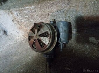 Karburátor na moto Jawa ČZ