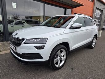 Škoda Karoq 1.5 TSI SERVISNÍ KNÍŽKA