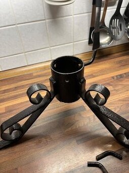 Stojan na vanocni stromek