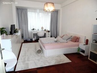 Pronájem bytu 2+1 61 m² Puškinovo náměstí, Praha - Bubeneč