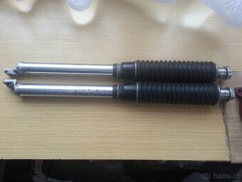 Přední vidlice na Jawa 350 634