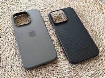 Prodám kryty na iPhone 15 Pro - Pitaka + Apple