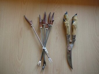 nůžky na drůbež a vidličky