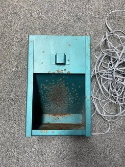 lapač broků elektrický starý střelecký terč stará vzduchovka