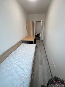 Pronájem pokoje ve Zlíně, Díly 3691