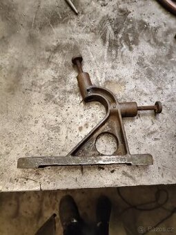 Prodám lunetu na soustruh Svoboda