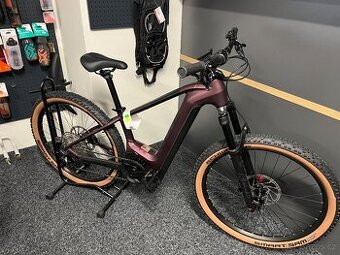 CUBE Reaction Hybrid SLX 750 vel. S 2024 NOVÉ FOX Rubyred