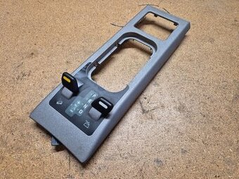 Range Rover L322 2002-2005 ovládací panel redukce