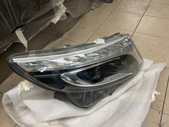 Prodám světlomet na MB V klasse