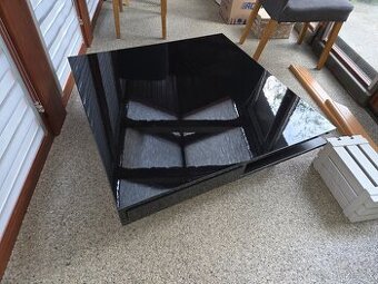 Konferenční stolek