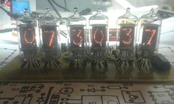 Stavebnice digitronových hodin, možnost sestavení