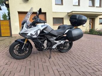CFMOTO 650 MT 2021