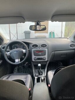 Ford focus Mk2 1.8TDCi na dily nebo opravu