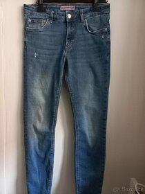 Dámské džíny Zara