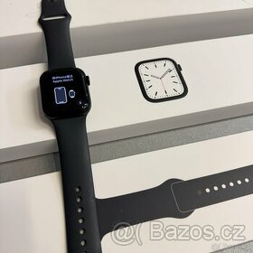 Apple Watch 7 41mm, pěkný stav, 12 měsíců záruka