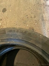 Prodam letní pneu 2ks 235/45 r18 94w - 1