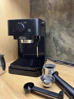 Kávovar Delonghi