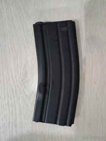 M4 CYMA tlačný zásobník na 150 ran