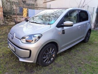 VW e-up 82% SoH, naftový bufík, AC/DC 95/5