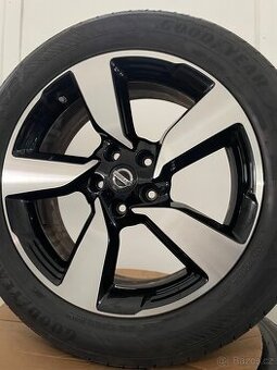 Original letní alu Nissan Qashqai r18 + 215/55/18 95%