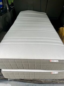 Matrace z IKEA