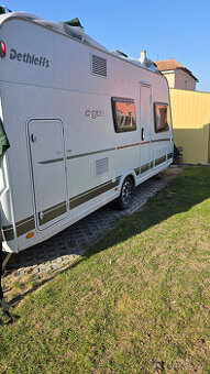 Karavan Dethleffs 495QSK - palandy