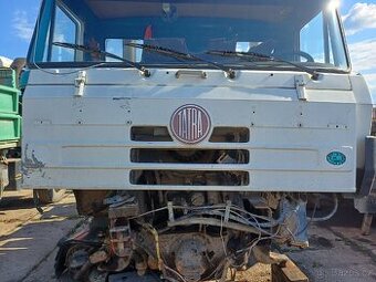 Maska Tatra 815 laminátová - 1