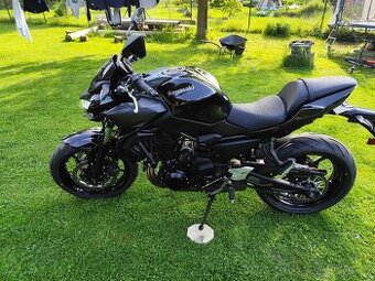 Kawasaki Z650 r.v.06/2023 doprava zdarma