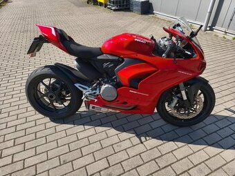 Ducati Panigale V2