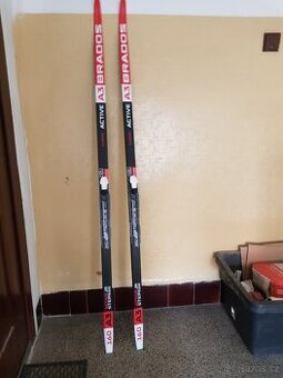 Prodám nové běžky BRADOS ACTIVE A3 160cm dlouhé.
