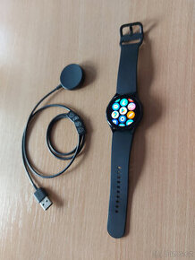 Samsung Galaxy Watch 4 40mm černá barva
