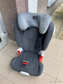 Britax Römer KIDFIX II XP (15 - 36 kg)
