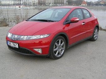 Honda Civic 8 g