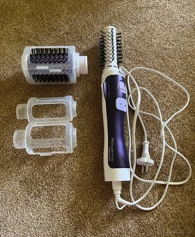 Levně zcela nový rotační kulmofén Rowenta brush activ