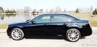 Chrysler 300C krásný 3.6 V6 VVTi 2014, v ČR, super kára