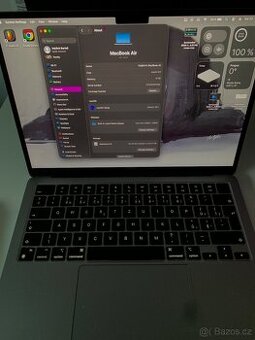MacBook Air M2 2022 – komplet balení
