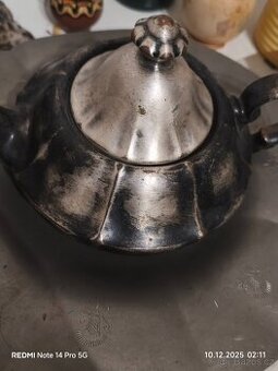 Čínská konvice na čaj