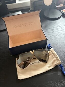 Louis Vuitton The LV Pilot – originál sluneční brýle – nošen