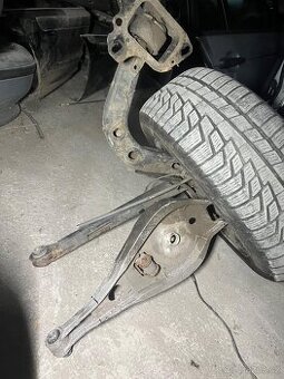 Bmwa e46 m54b22 zadní ramena