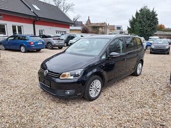 Volkswagen Touran 1.2 TSi 77KW S.Kniha, 7Míst + Zimní kola